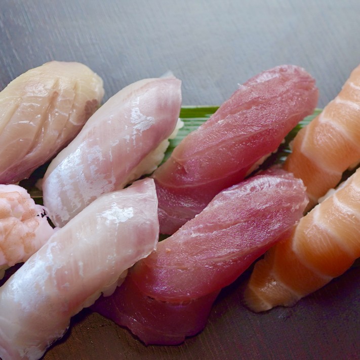 Plateaux de sushis  OTORO restaurant japonais à Castelnau-le-Lez